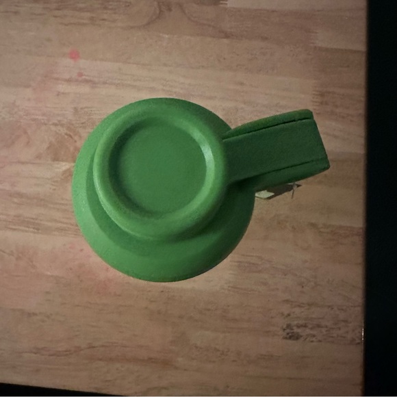 New Athletic Water Bottle With Tag - Picture 4 of 4